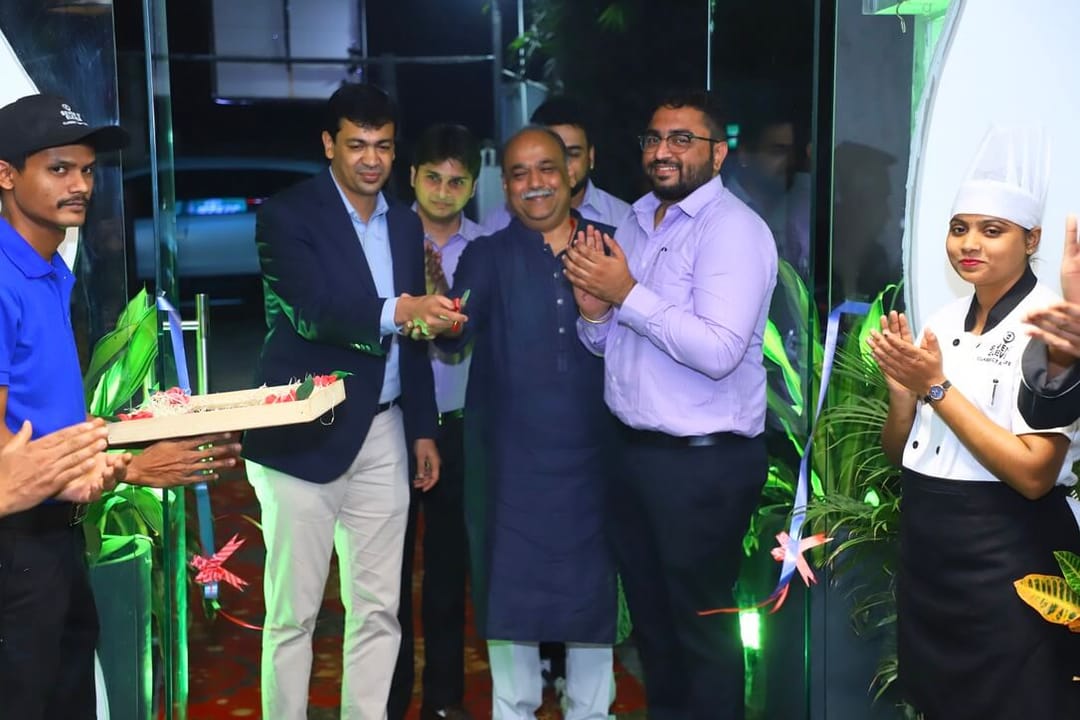Seven O' Eleven Cafe & Bistro, Nagpur — photo 16