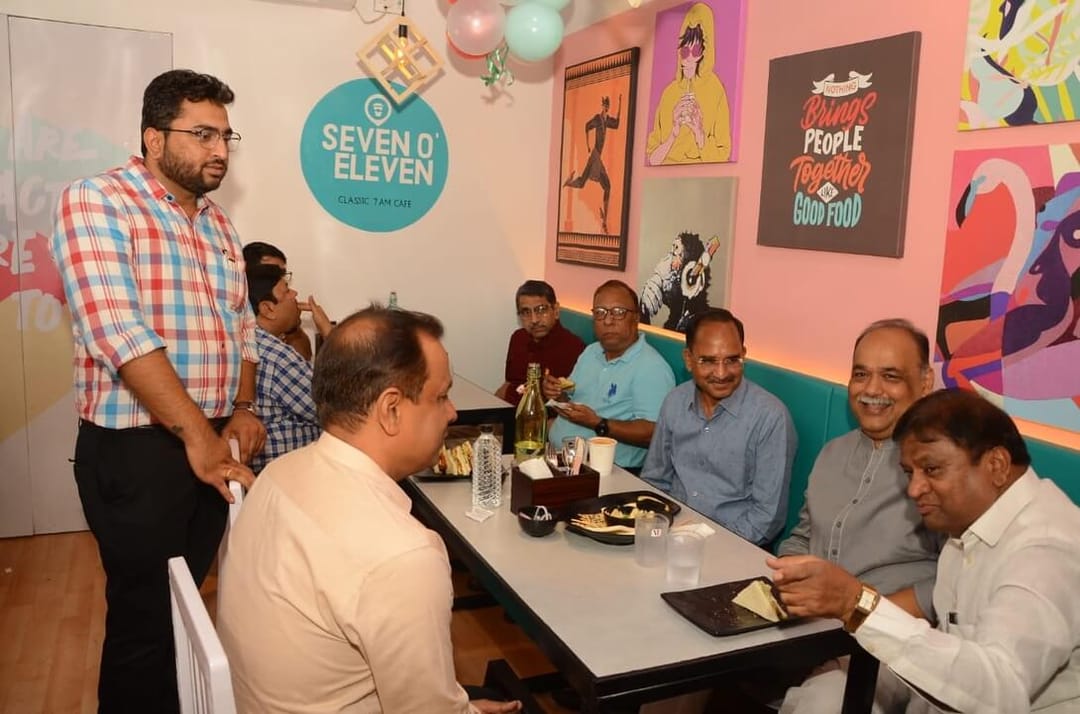 Seven O' Eleven Cafe & Bistro, Nagpur — photo 29