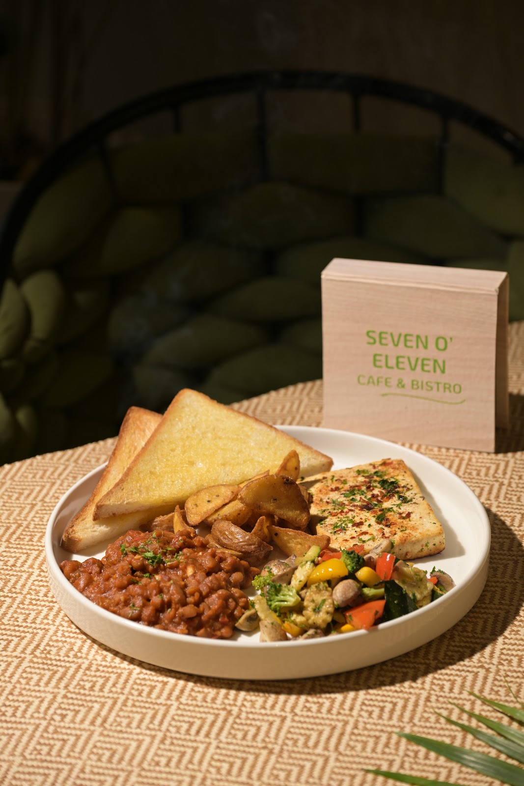 Seven O' Eleven food