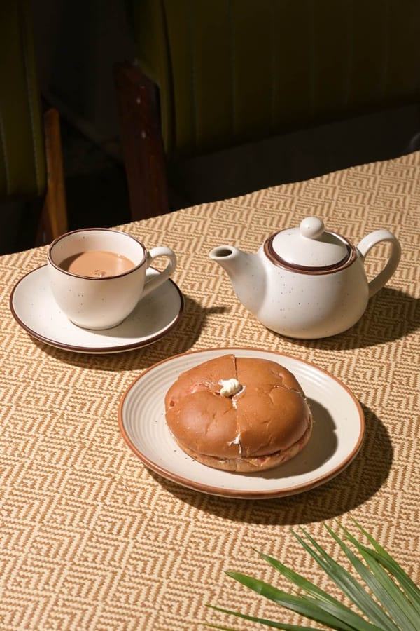 Classic Masala Tea & Bun Maska